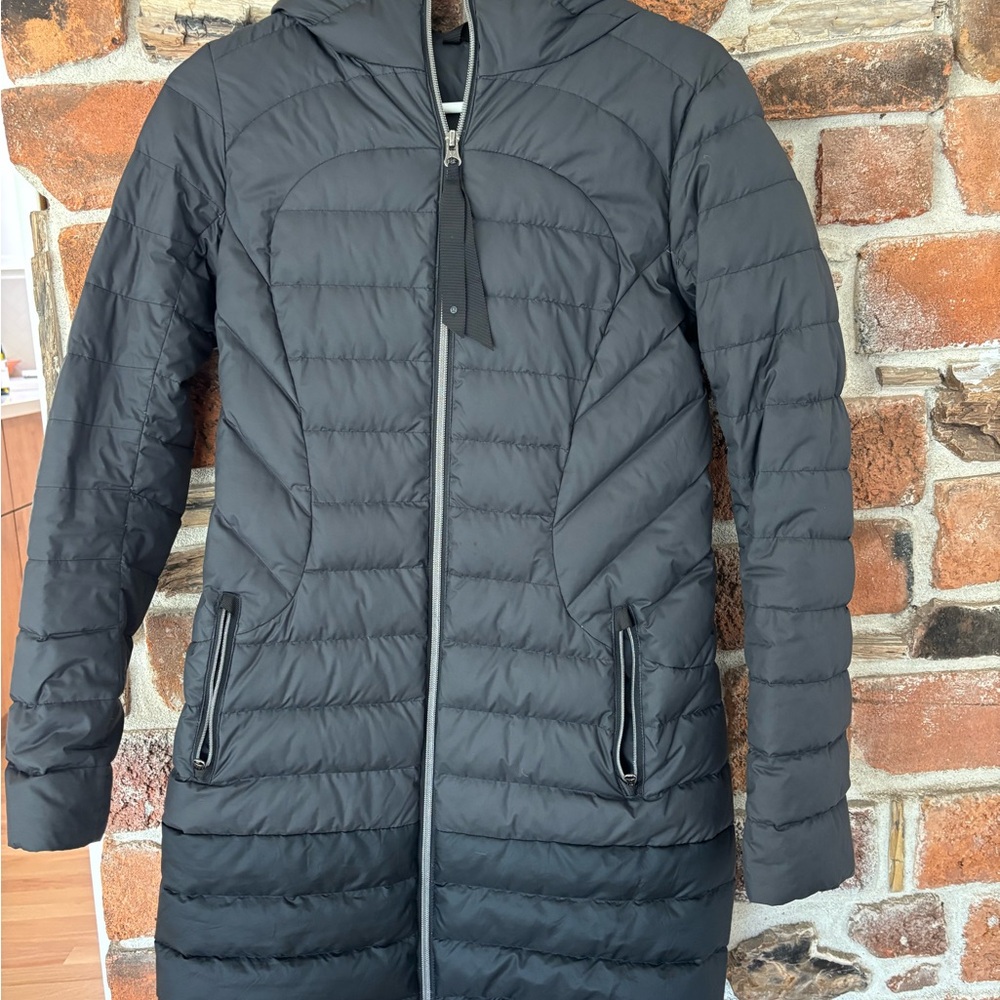 Lululemon goose down jacket